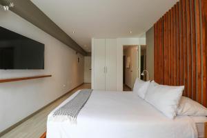 Primera Parada By Wynwood House