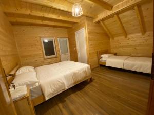 Adenisi guesthouse