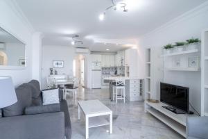 Stella Maris B Casasol Apartments