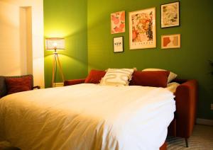 Appartements L'Eden Chic - Balneo - Jardin - Parking gratuit : photos des chambres