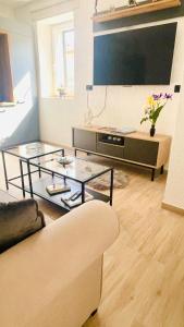 Modern Apartment with Fireplace & Stylish Kitchen