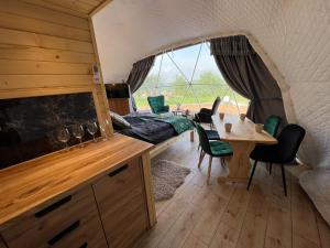 Domek Kopułowy Ojców GLAMP, Apartament Delux, na wyłączność