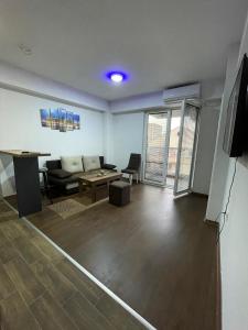 Lester 3 apartments