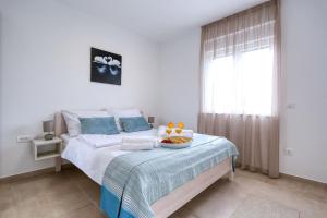 Apartments Bonaca with Jacuzzi