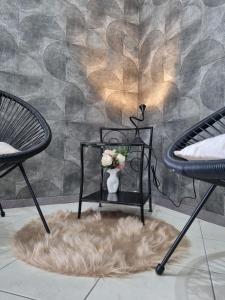 OnlyStudio with free parking