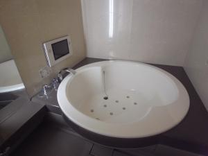 姫路 ホテル カルネヴァール 男塾ホテルグループ 2つ星 宿泊施設 ロビー