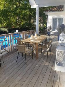 Villa calme du golf avec piscine proche du lac