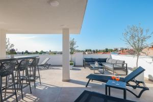 Premium Residence Ventus Rosa - Bora Penthouse