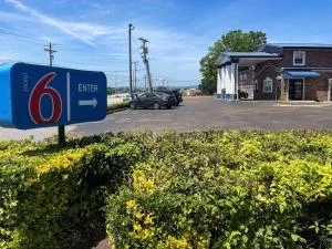 Motel 6-East Ridge, TN - Dalton