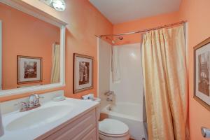 Lani Kai 103 by Vacation Homes Collection