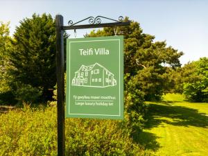 Teifi Villa