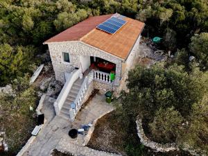 Secluded fishermans cottage Cove Zizanj, Pasman - 21004