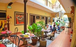 Hotel Los Balcones de Chinandega - Choluteca