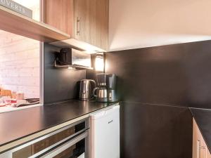 Appartement rénové 2 pièces proche pistes avec parking - FR-1-344-800