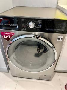 Luxury Studio in heart of Ortigas w swimming pool