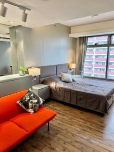 Luxury Studio in heart of Ortigas w swimming pool