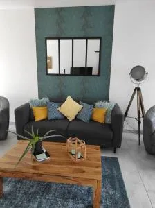 Maison Ville avec Patio entre Mer & Campagne - Beaunay