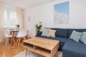 Cosy Apartment for 5 Guests Gdańsk Wrzeszcz by Renters