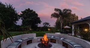Hunters Country House