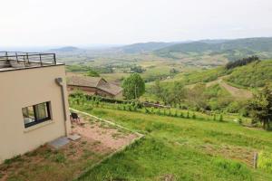 Maisons de vacances Maison avec vue 180° sur le Beaujolais : photos des chambres