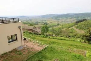 Maison avec vue 180° sur le Beaujolais - Ouroux