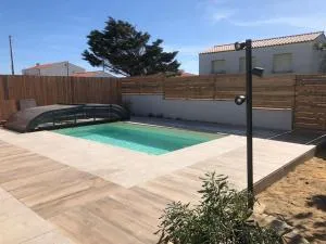 Villa avec piscine à 80 m de la plage - La Sausaie
