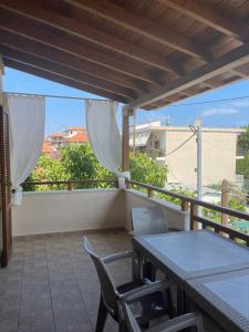 Aelia Apartments
