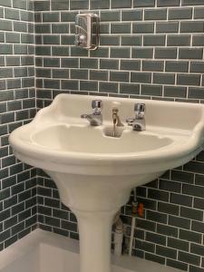 Les Loges du Théâtre Monsigny, Centre-ville