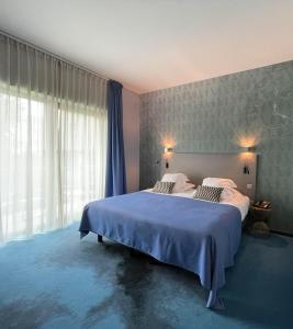 Hotels Logis Hotel Victor Hugo & Spa : photos des chambres