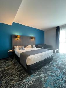 Hotels Logis Hotel Victor Hugo & Spa : photos des chambres