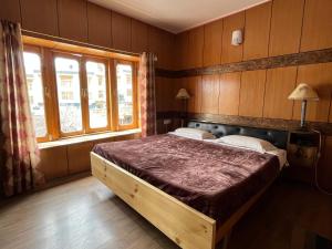 Hotel Galdan Continental