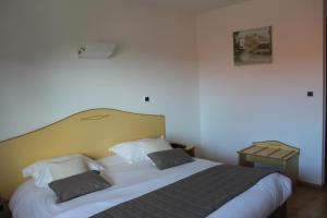 Hotels Le Champ des Lys : Chambre Double