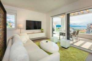 Apartment Krk with jacuzzi 