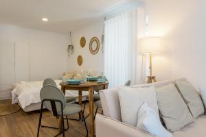 Chalet Marias - Parede beach apartments