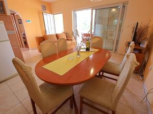 Holiday Home Anderson by Interhome