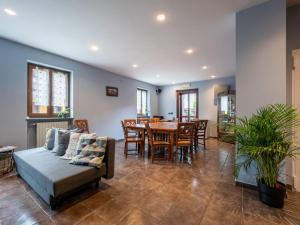 Holiday Home La Grotta di Cech by Interhome