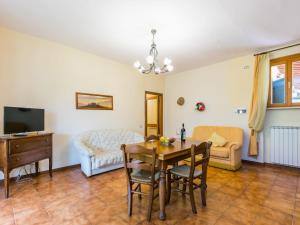 Apartment Rosa by Interhome