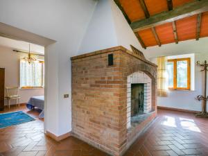 Apartment Fattoria Petraglia - Padronale by Interhome