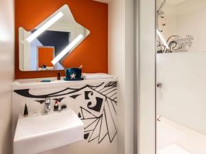Hotels ibis budget Strasbourg Centre Republique : photos des chambres