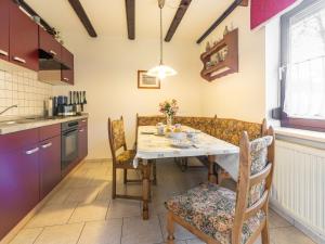 Apartment Am Hohen Bogen-47 by Interhome