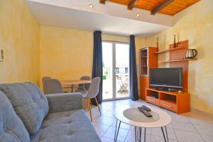 Apartments Mara 1838