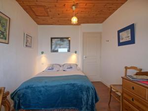 Maisons de vacances Holiday Home Charme de la plage du Moulin by Interhome : photos des chambres