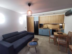 RITUAL Apartment - 20m from the sea