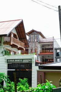 Cara White House