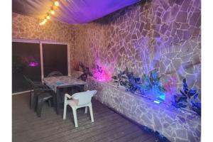 Casa encima del Mar, parquing, 4 patios, idilico