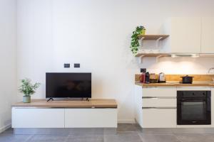 KHL APARTMENTS - SanSiro, Milano