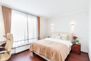 Central Apartment in Gedimino Av by URBAN RENT