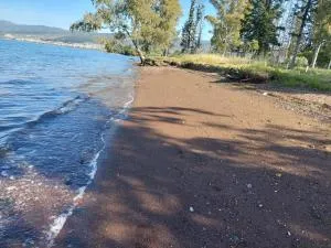 Villa Laguna -house by the beach - Kouvéla