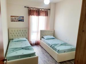Apartament me qera Lungomare Vlore Mari