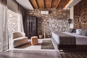 Serenity Suite Milos